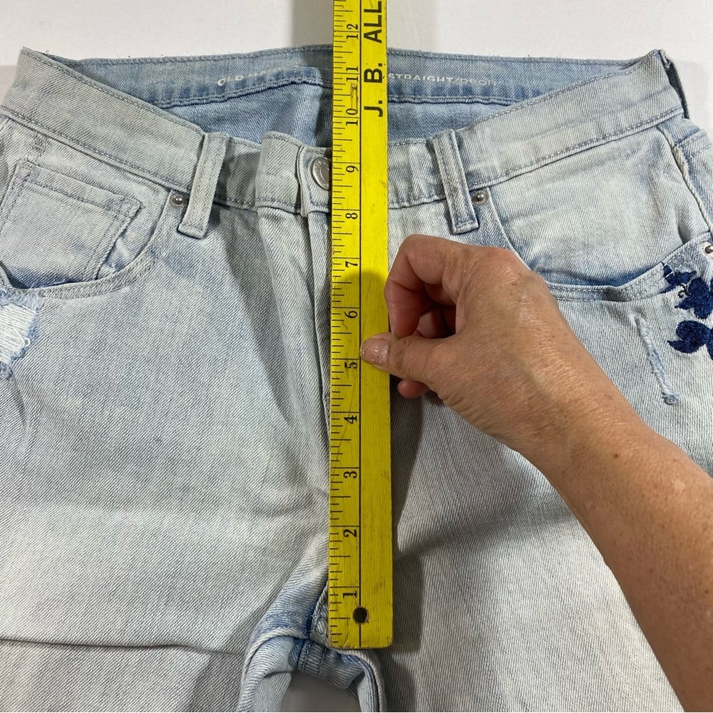 Old Navy Boyfriend Straight Jeans Droit Size 4 Distressed Embroidered Je… - Picture 5 of 9